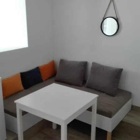 Aka Goscinne Apartament *